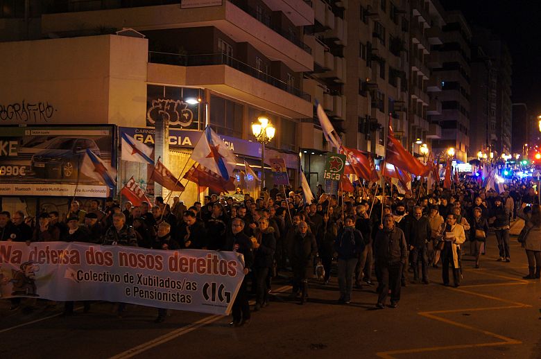 2016 03 10 Manifestacion10MarzoVigo02.JPG